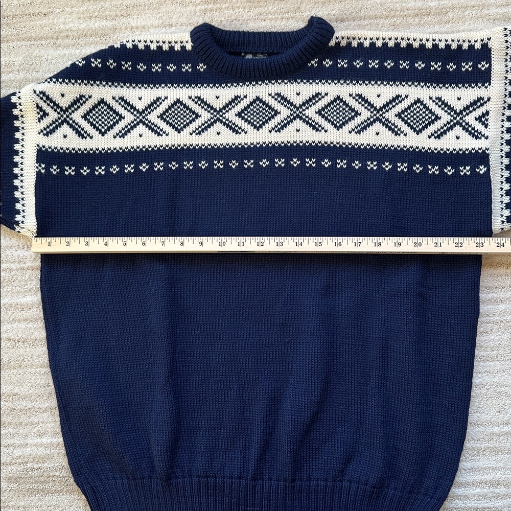 Dale of Norway Navy and White Crewneck Sweater - Picture 13 of 16